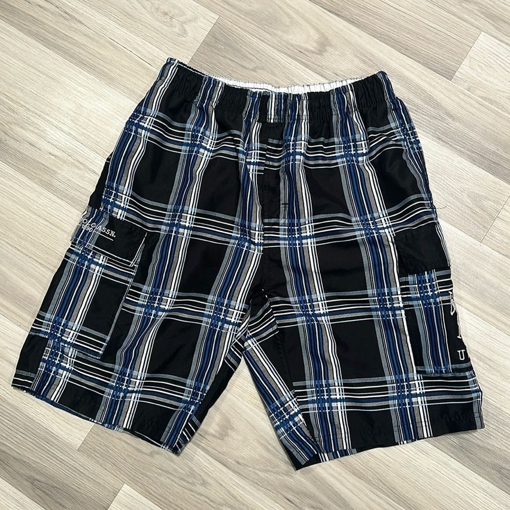 U.S Polo Assn. Men’s Multicolor Board Shorts Size M NC0035